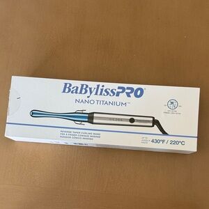 BaBylissPRO Nano Titanium Blue and Silver Curling Wand
